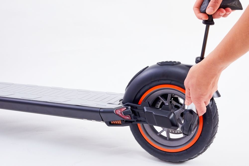E-Scooter Reifenservice